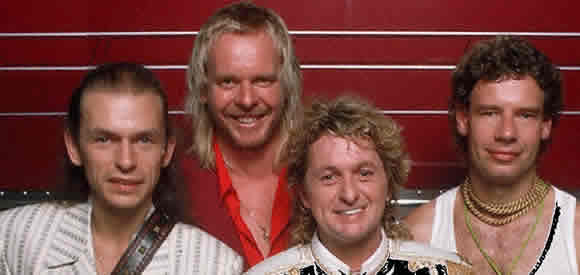 Anderson, Bruford, Wakeman, Howe Anderson, Bruford, Wakeman, Howe