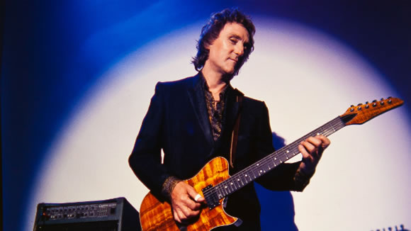 Denny Laine