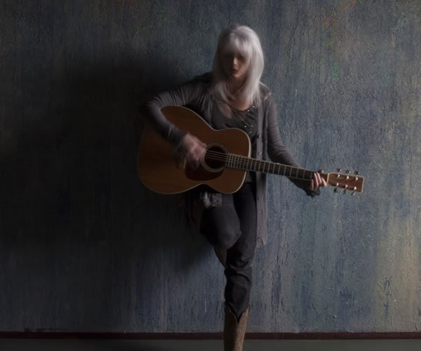 Emmylou Harris