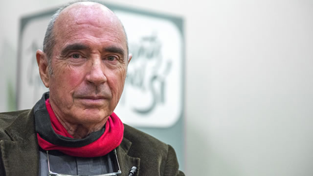 Ir a la Web Oficial de Lluis Llach Lluis Llach