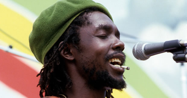Ir a la Web Oficial de Peter Tosh Peter Tosh